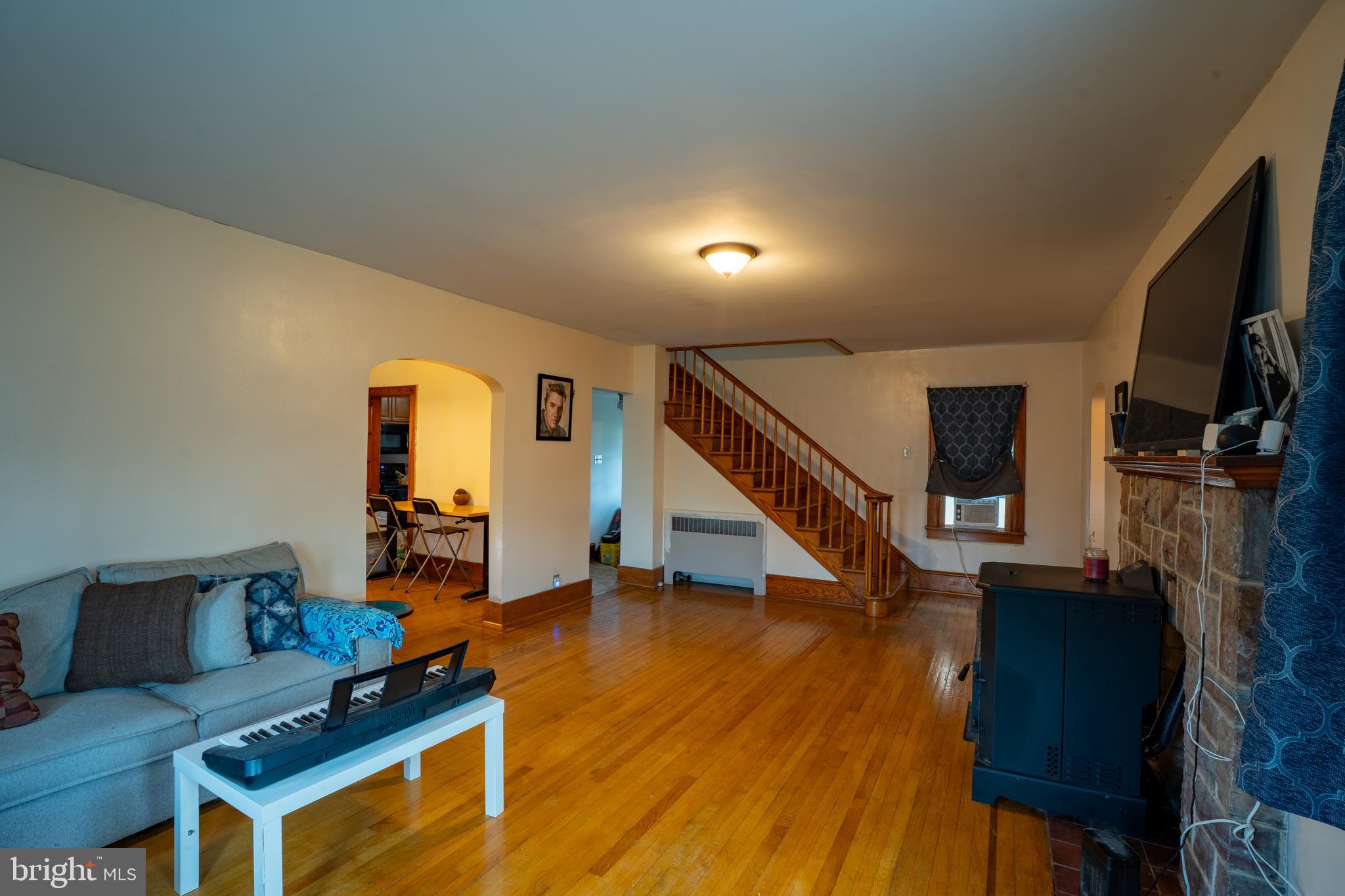 HOMETOWN - Residential