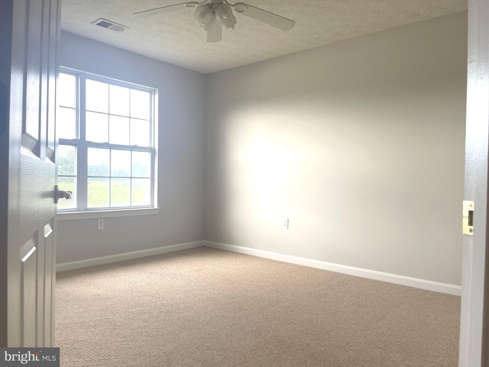 WOOD CREEK GOLF COMM - Residential