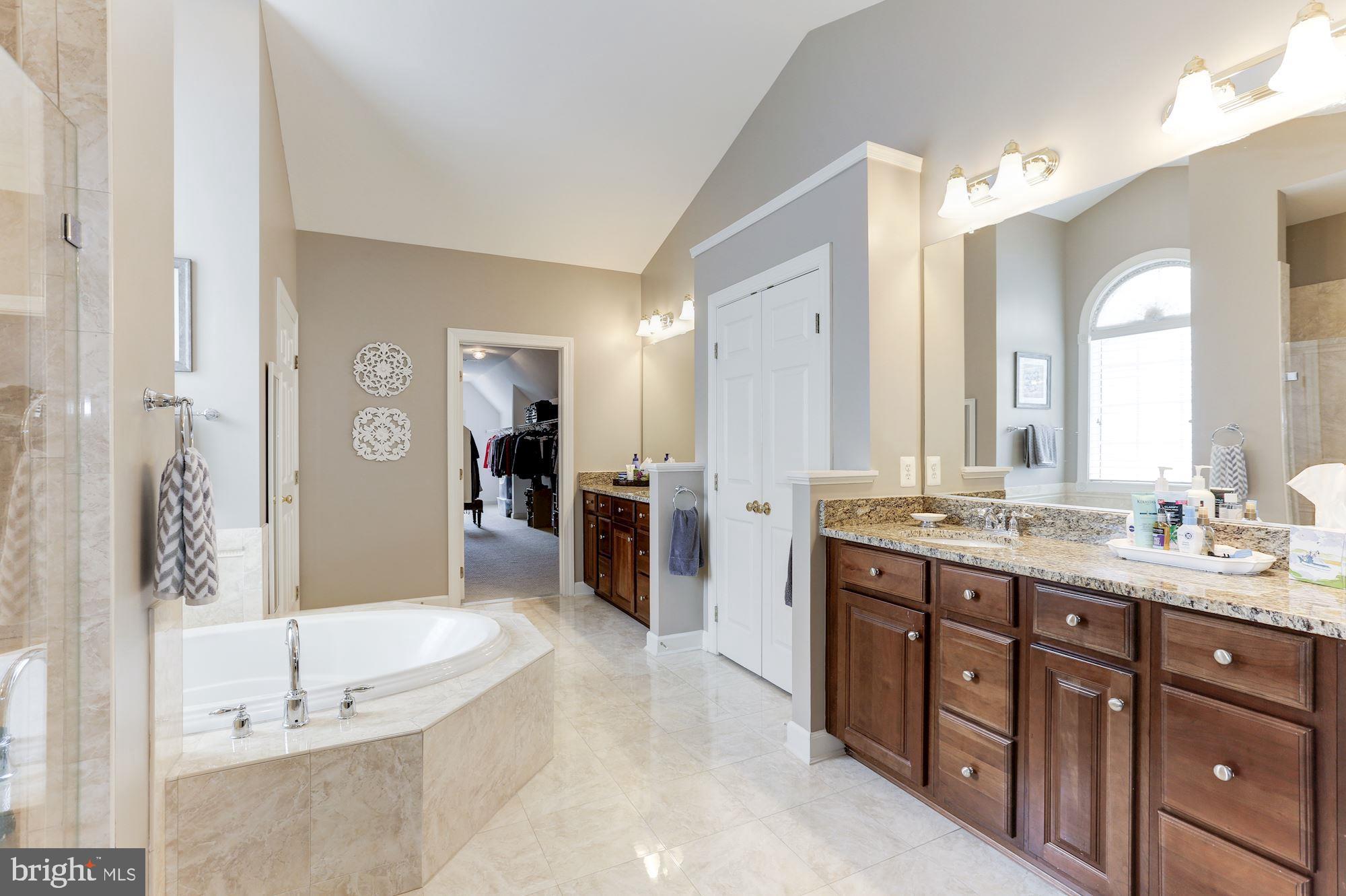 ASHBURN - Residential