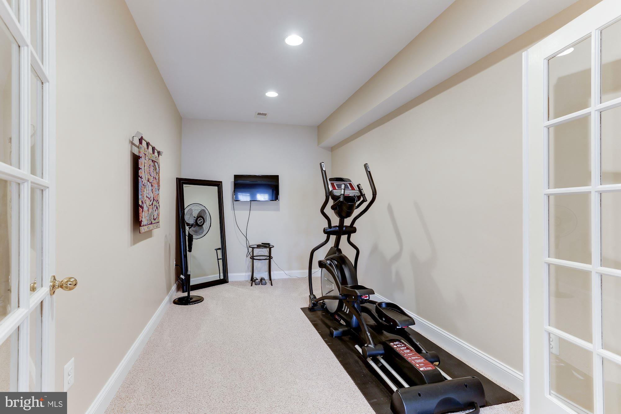 ASHBURN - Residential