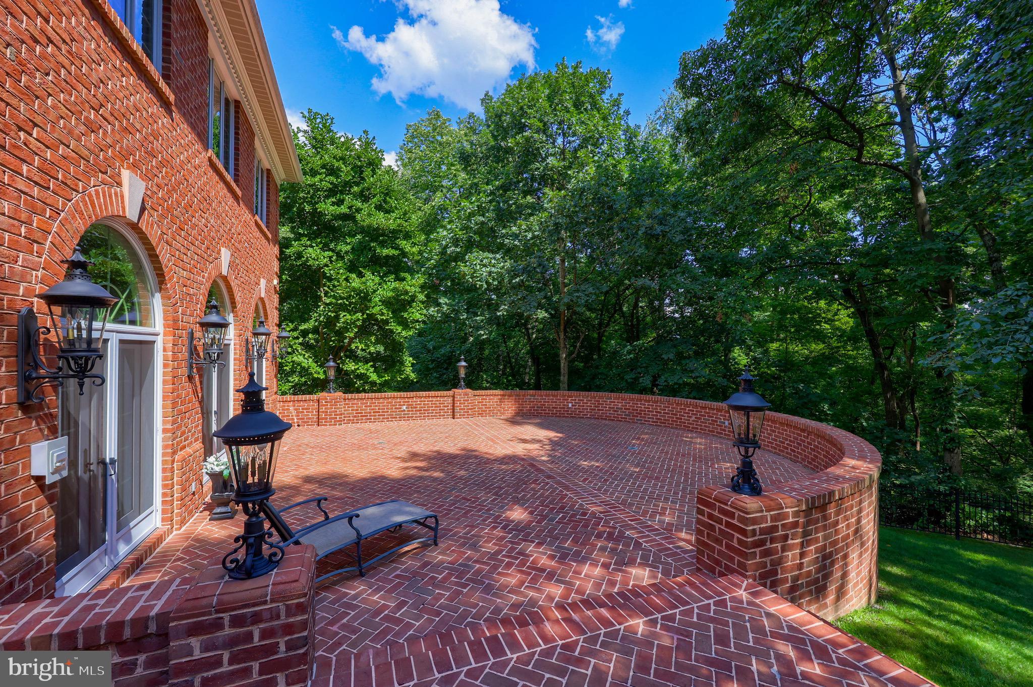 ROSENMILLER FARMS - Residential