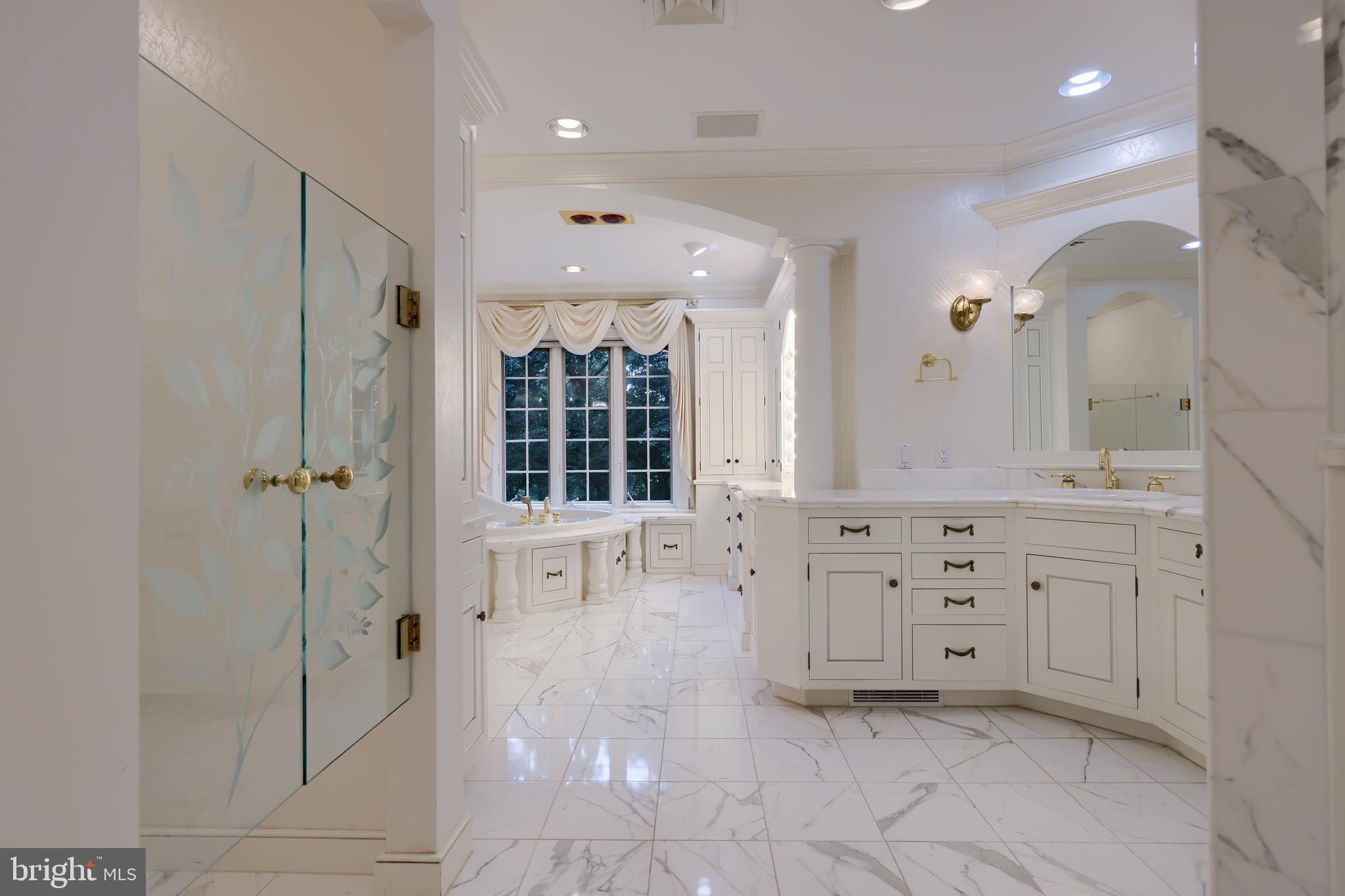 ROSENMILLER FARMS - Residential