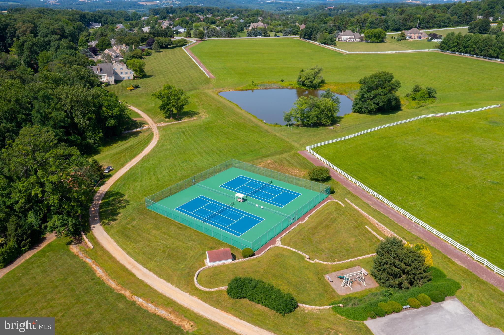 ROSENMILLER FARMS - Residential