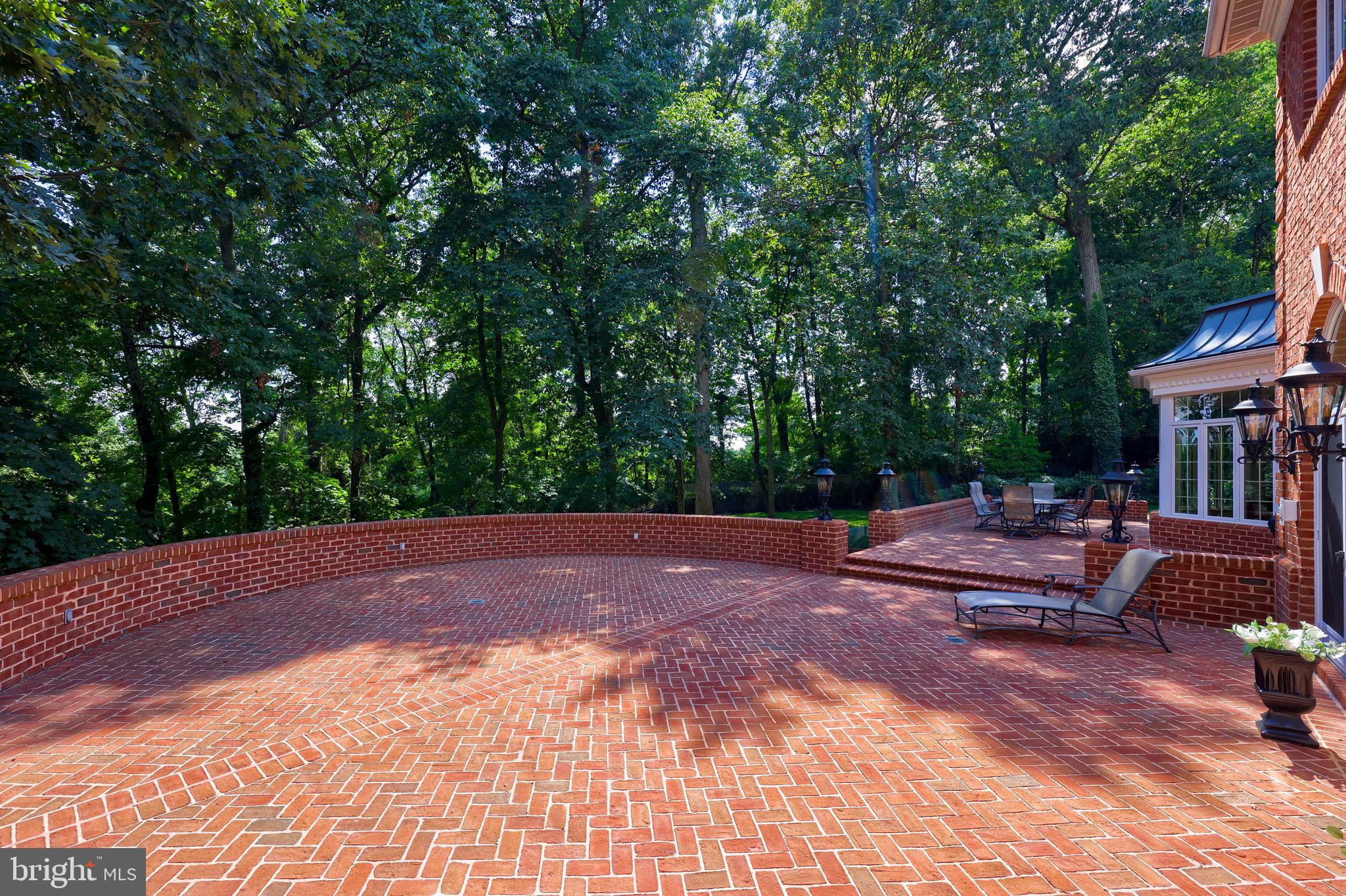 ROSENMILLER FARMS - Residential