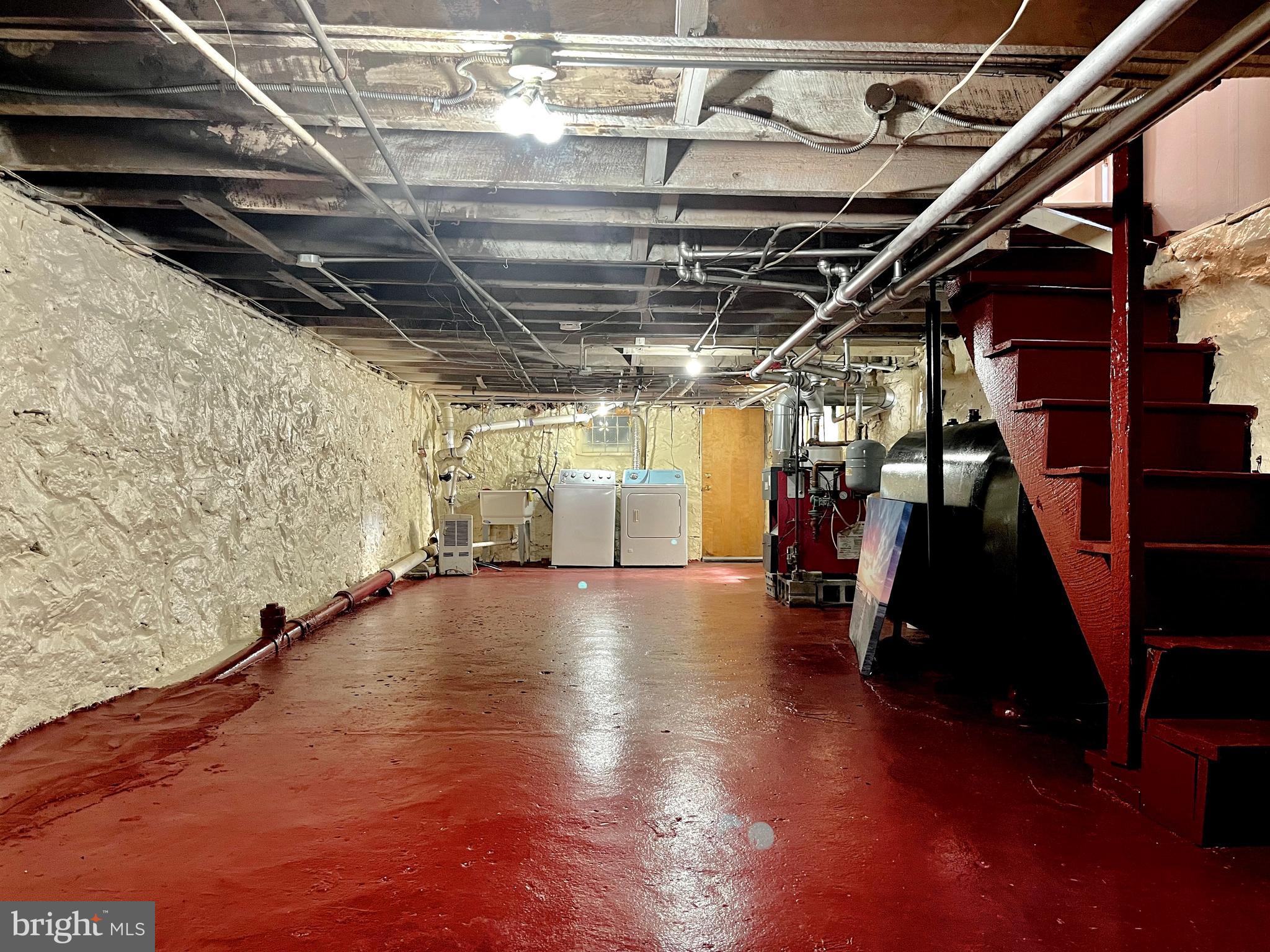 GOVANS - Residential