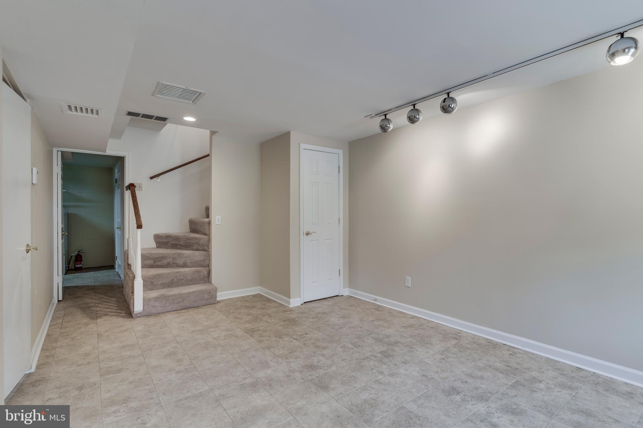 BRADLEY FARMS - Residential Lease