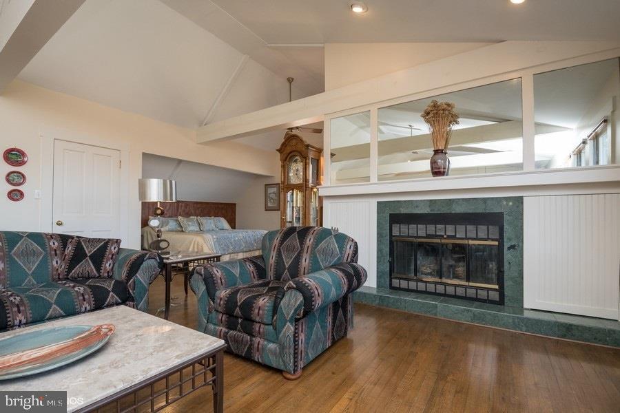 WASH & LEE UNIV - Residential