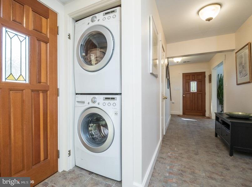 WASH & LEE UNIV - Residential