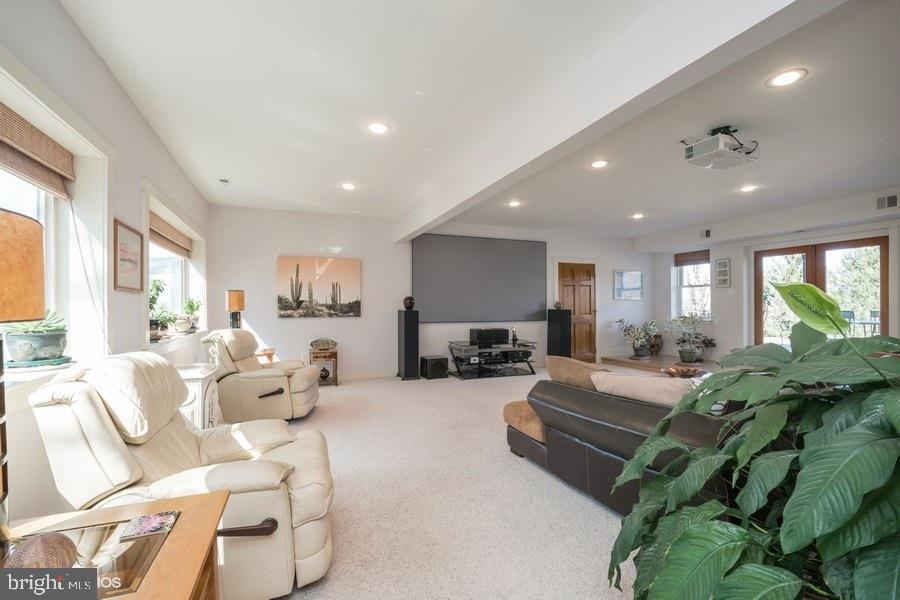 WASH & LEE UNIV - Residential