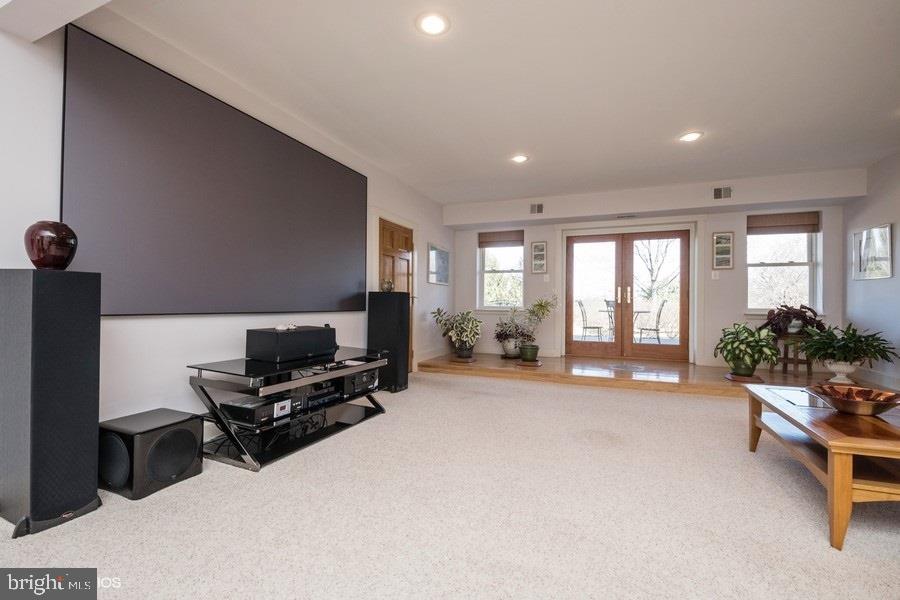 WASH & LEE UNIV - Residential