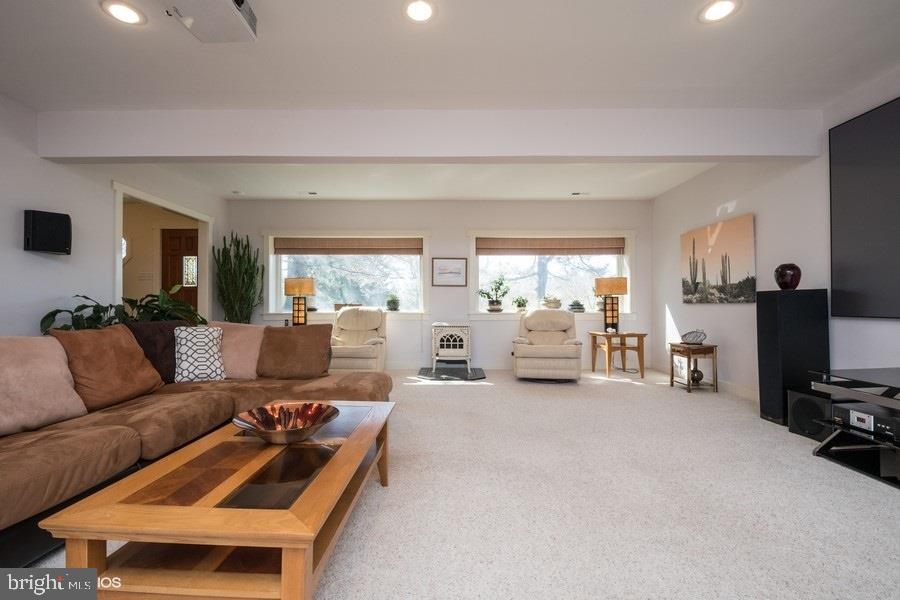 WASH & LEE UNIV - Residential