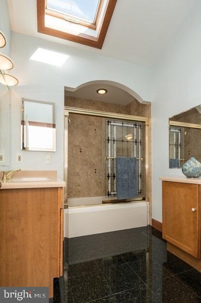 WASH & LEE UNIV - Residential