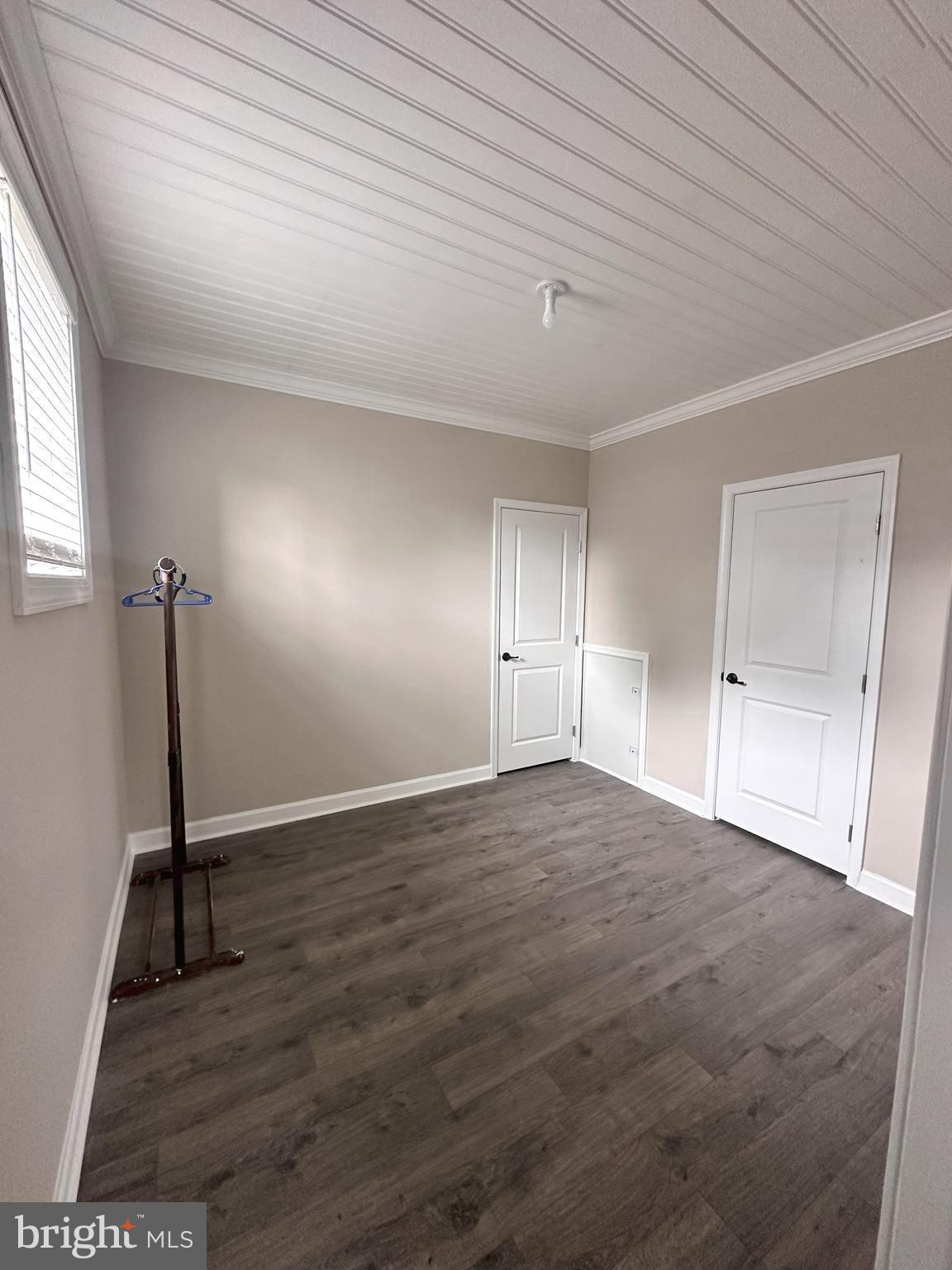 TWIN LAKES - Residential