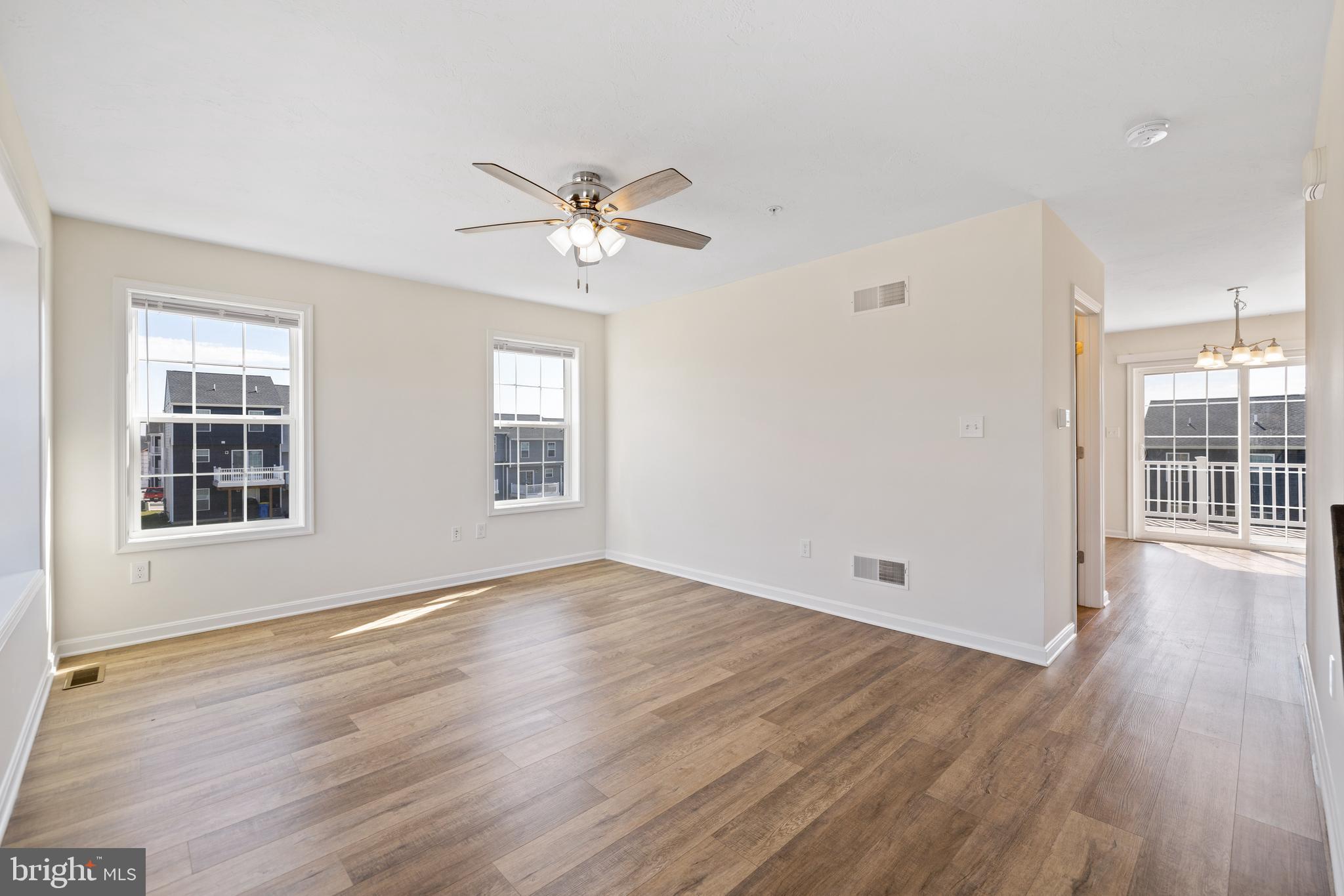 LEXINGTON - Residential Lease