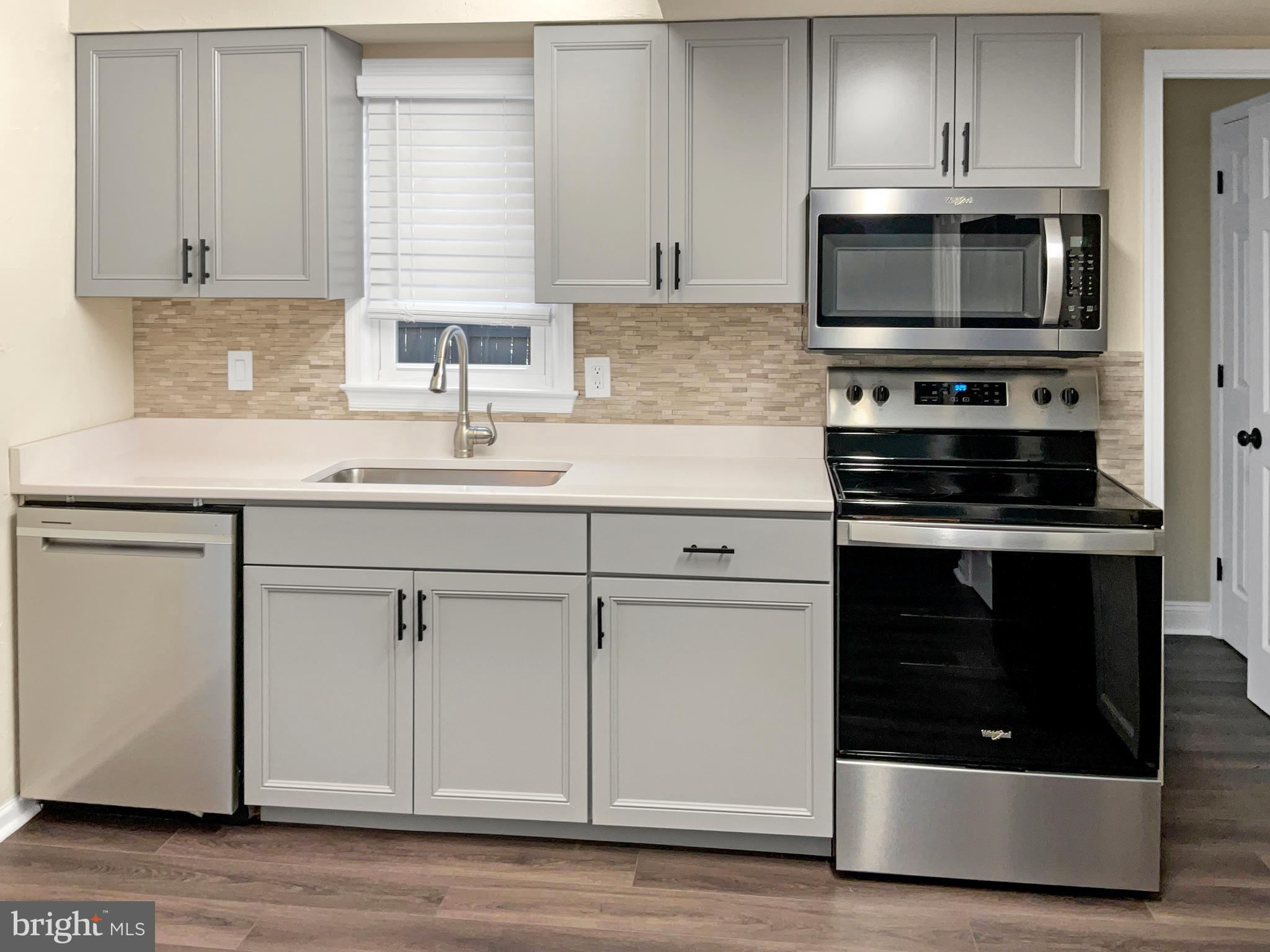 BATTLEFIELD GREEN - Residential