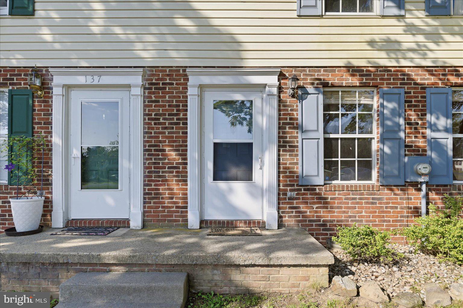 BROOKLAND HEIGHTS - Residential
