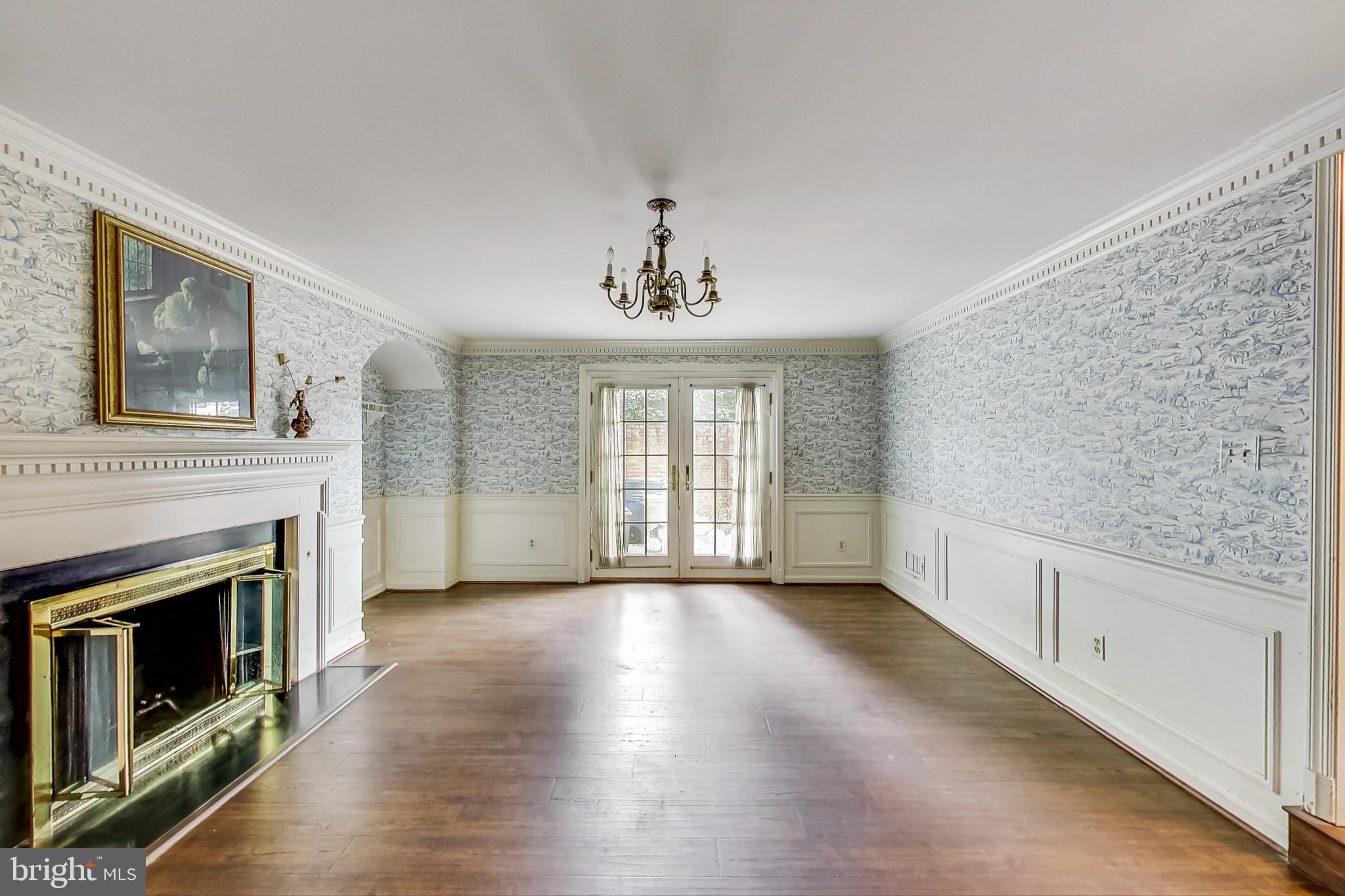 CREST OF WICKFORD - Residential Lease