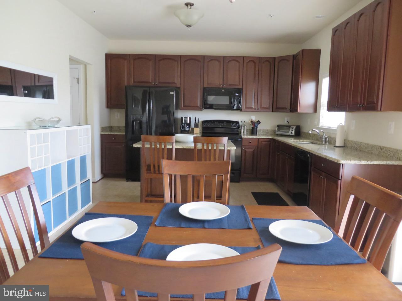 LEONARDTOWN FARMS - Residential Lease