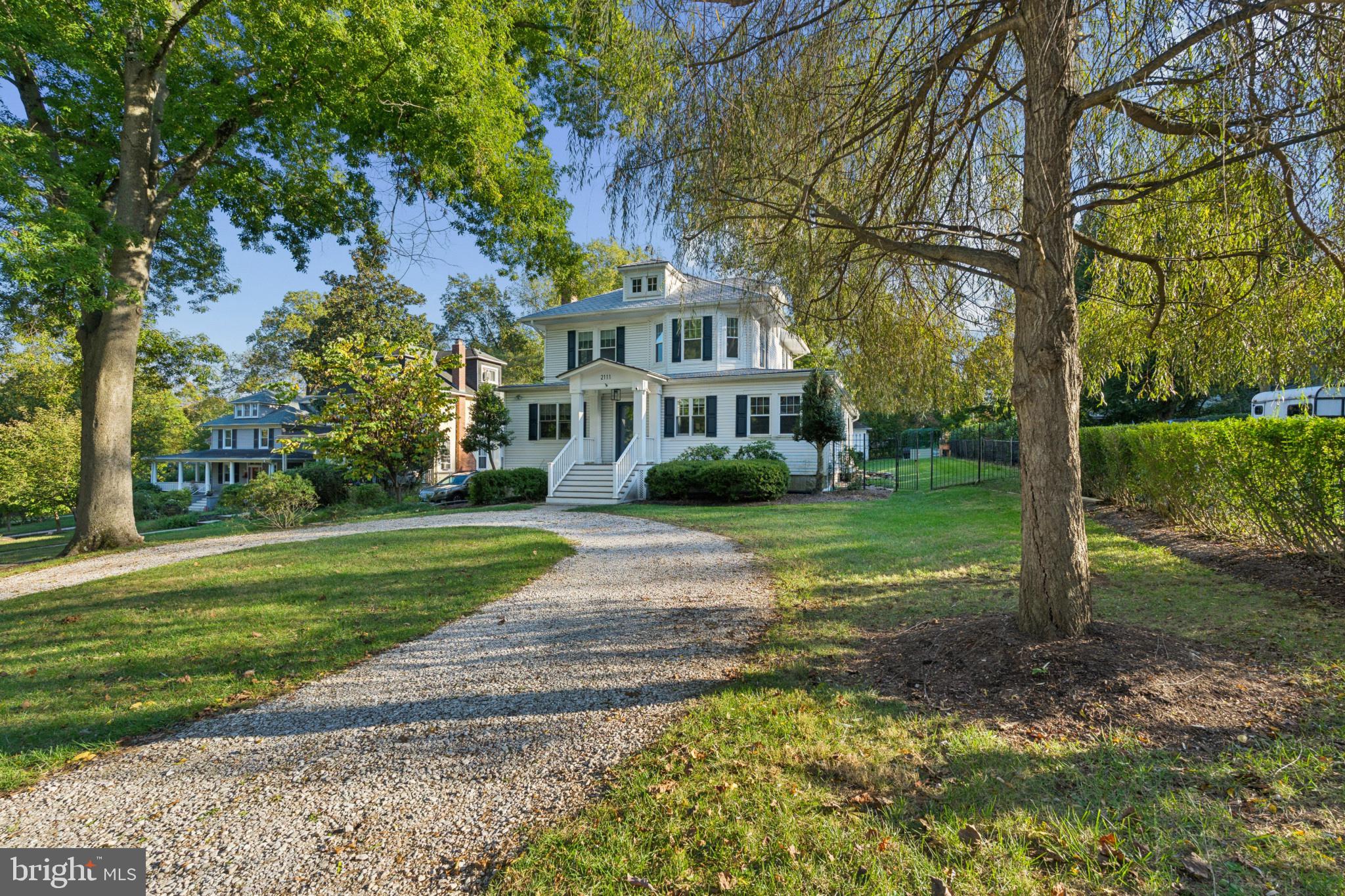 2111 CARTERDALE ROAD