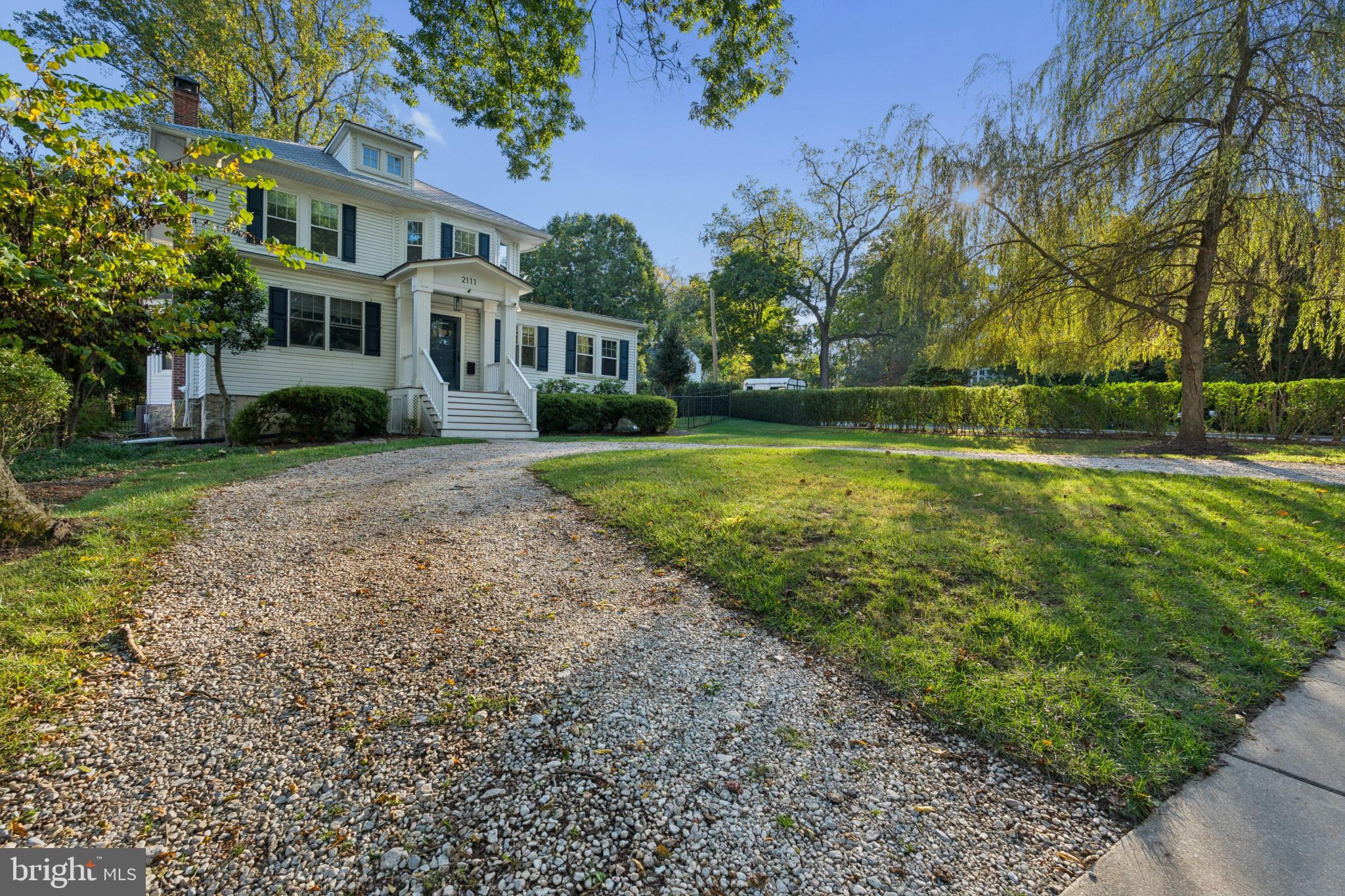 2111 CARTERDALE ROAD