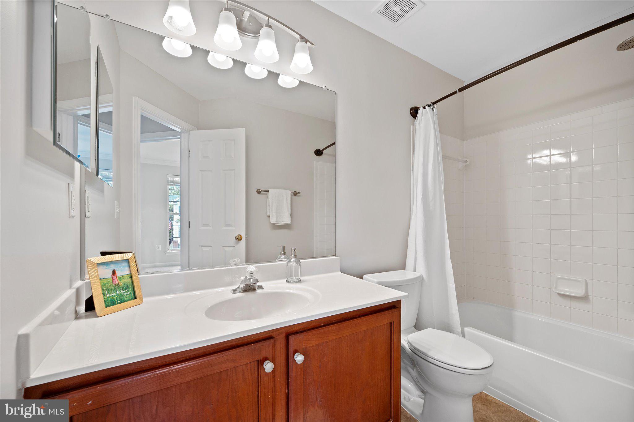 KINGSBROOKE - Residential