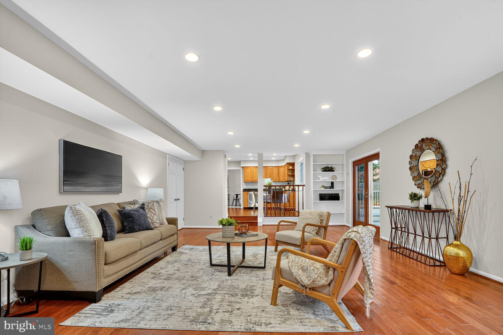 BURKE RIDGE CLUSTER - Residential