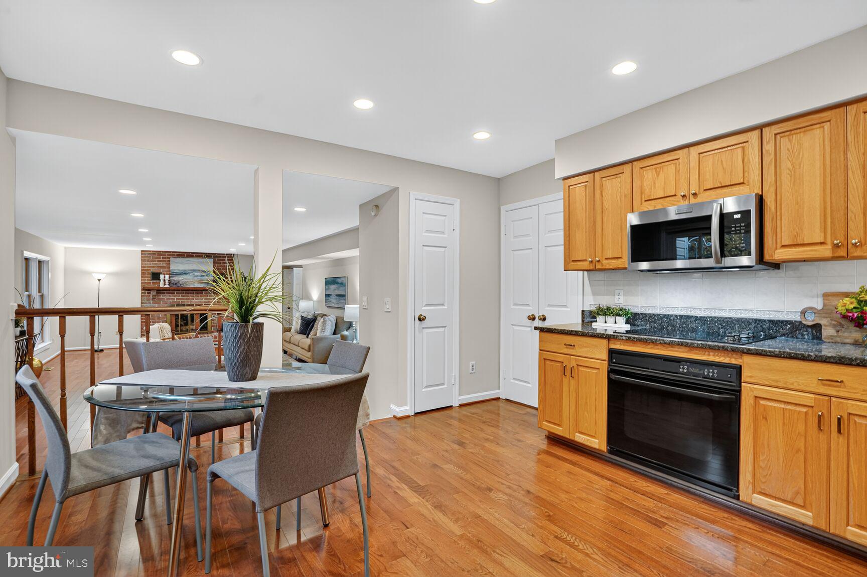 BURKE RIDGE CLUSTER - Residential