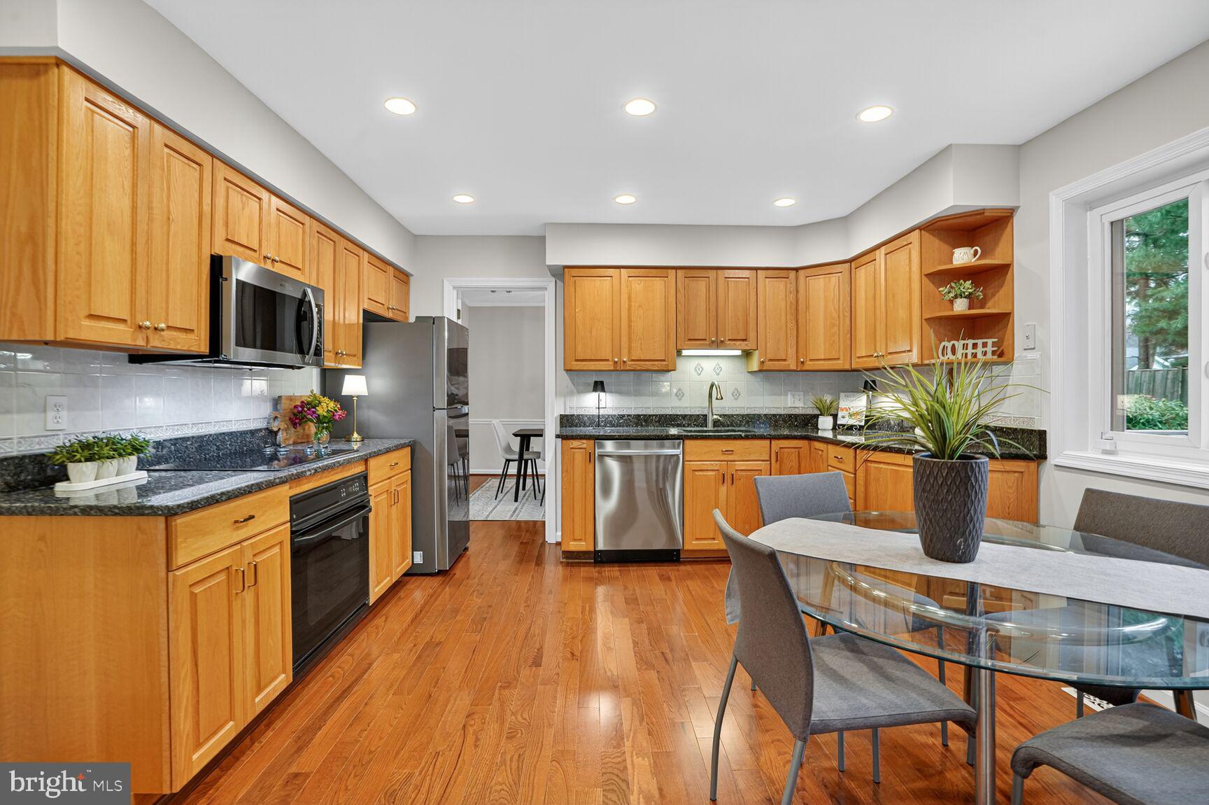 BURKE RIDGE CLUSTER - Residential