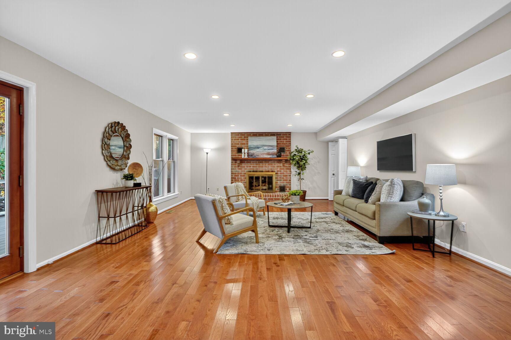 BURKE RIDGE CLUSTER - Residential