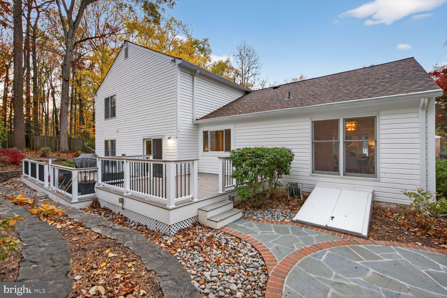 BURKE RIDGE CLUSTER - Residential