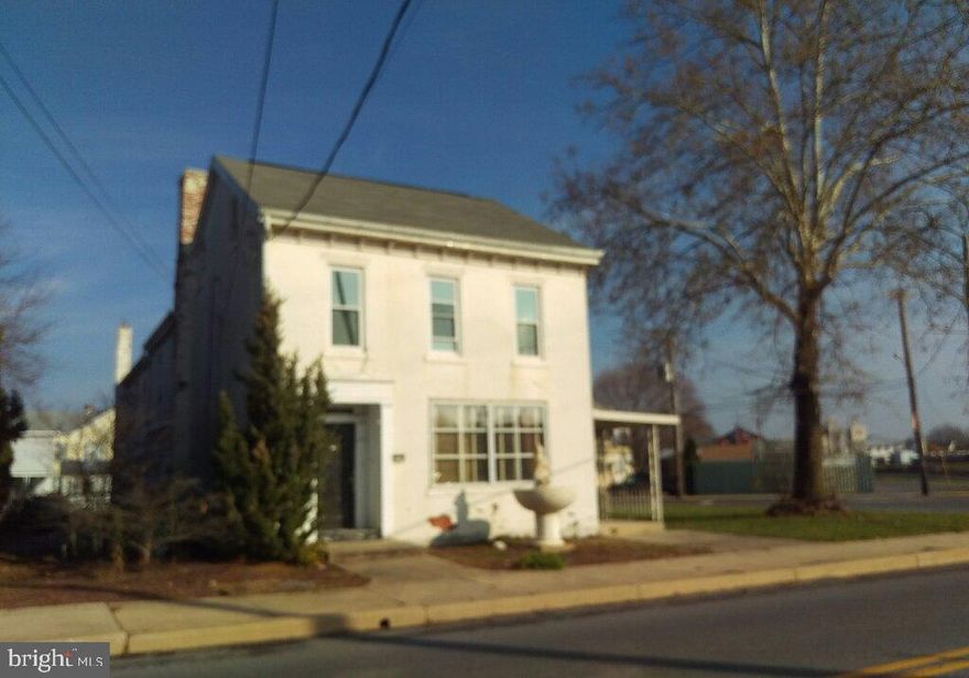 Multiple offers seller asks highest & best deadline by 01/12./16 @ 5:00 PM,,LG detached 3 units & parking&shed&deck in rear.OFF ST Parking.Just 5 minutes from ELANCO school. Great set up to live in one lg unit with several rooms & fireplace & rent the other units. Any & All due Diligence as to compliance codes, certs, C O  / U & O  water readings etc. shall be borne by buyers agent.