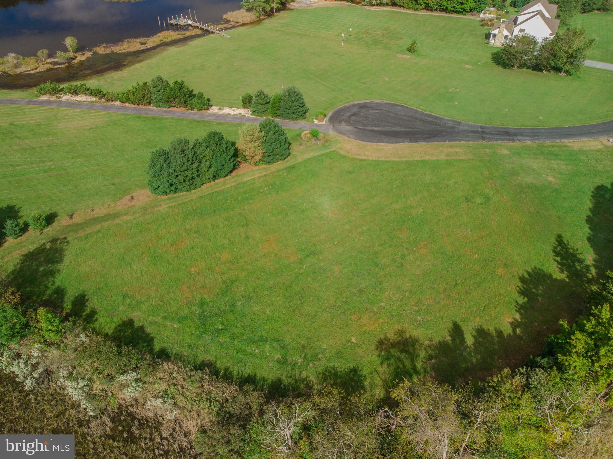 COVINGTON COVE - Land