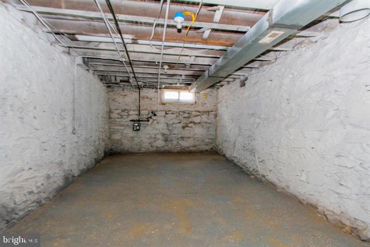 MILL HILL - Residential