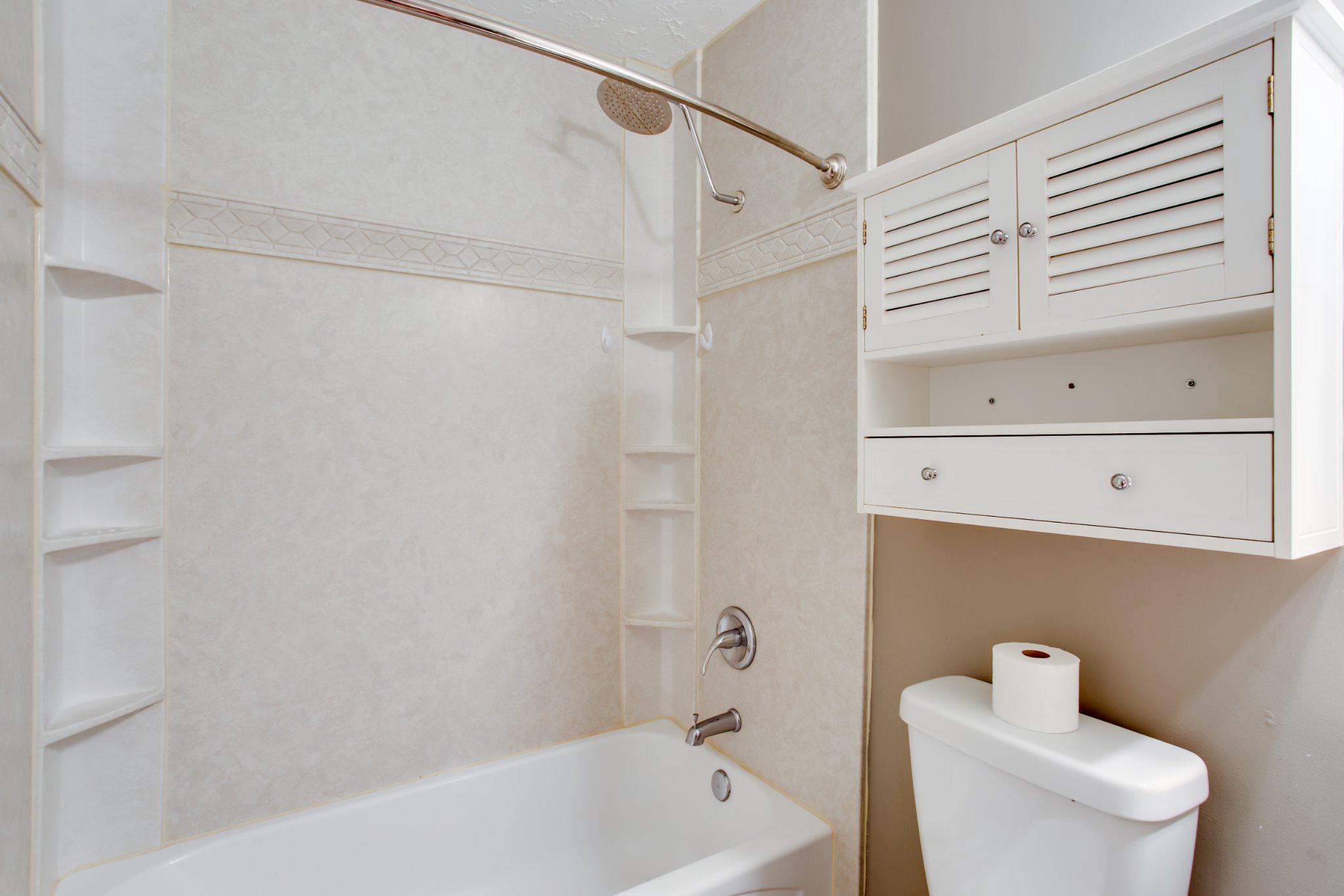 DORCHESTER - ST. CHARLES - Residential