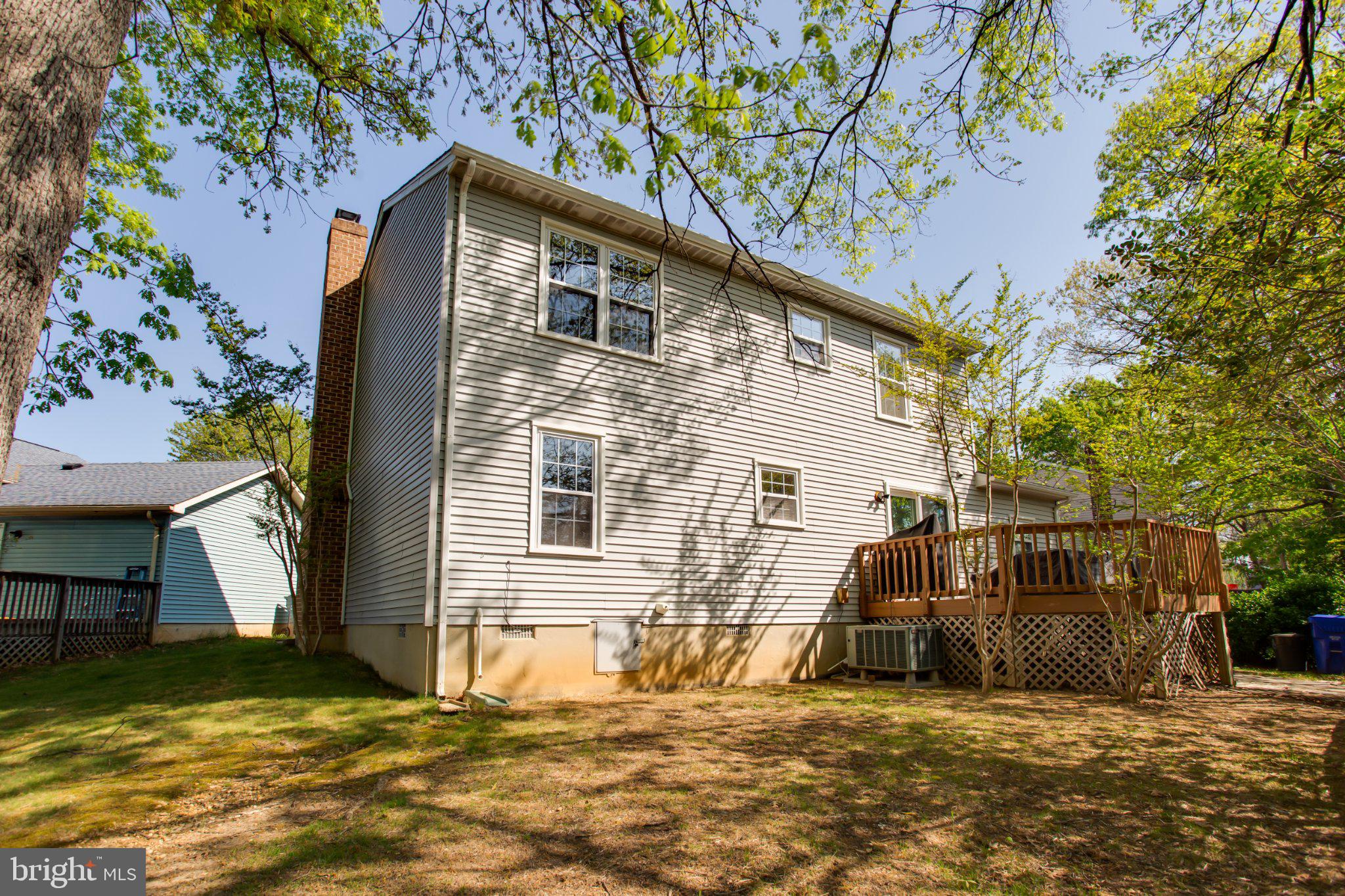 DORCHESTER - ST. CHARLES - Residential