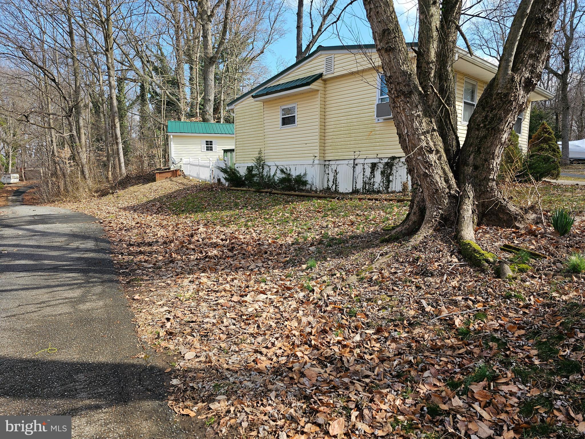 INDIAN ACRES - Residential