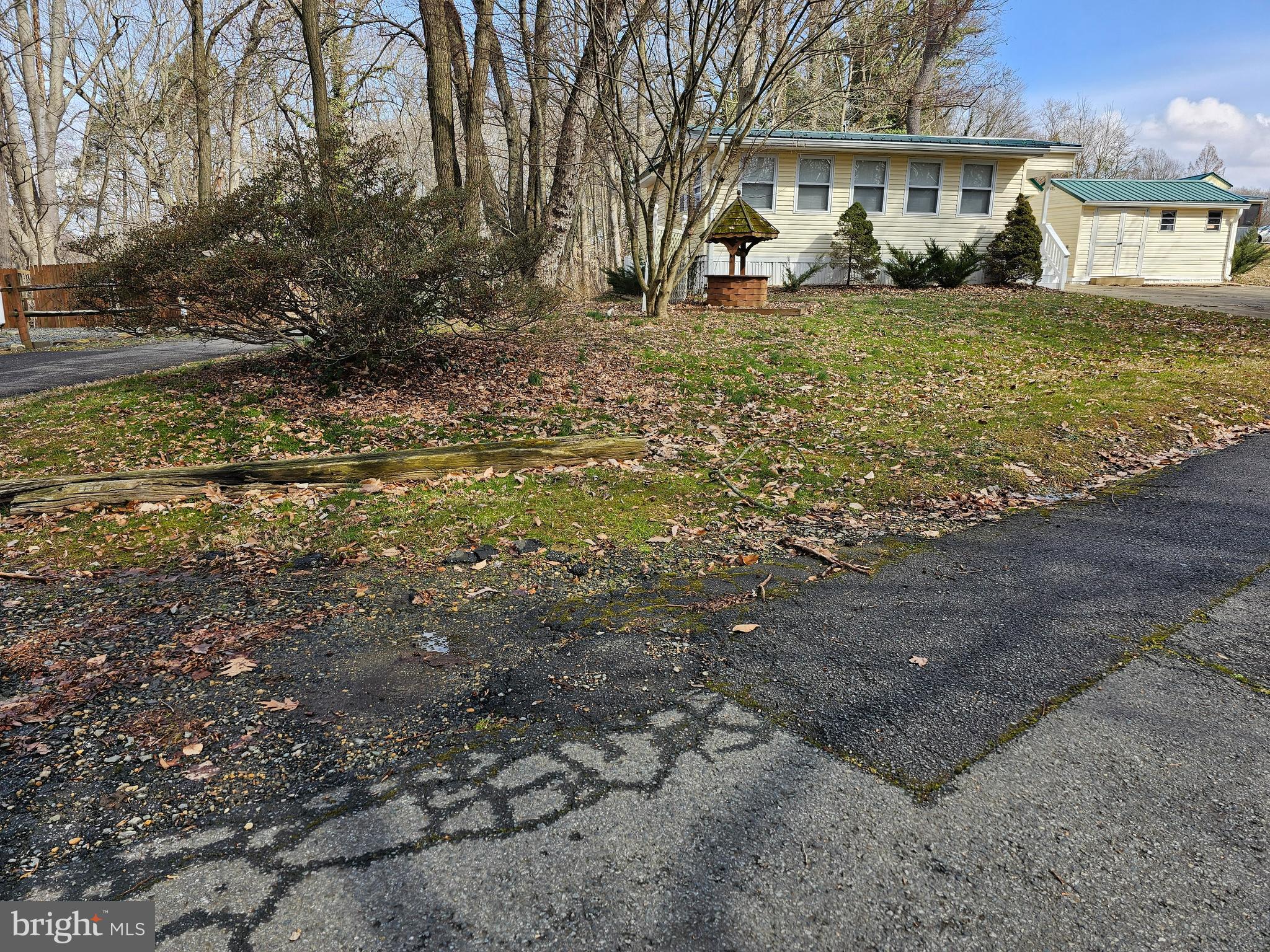 INDIAN ACRES - Residential