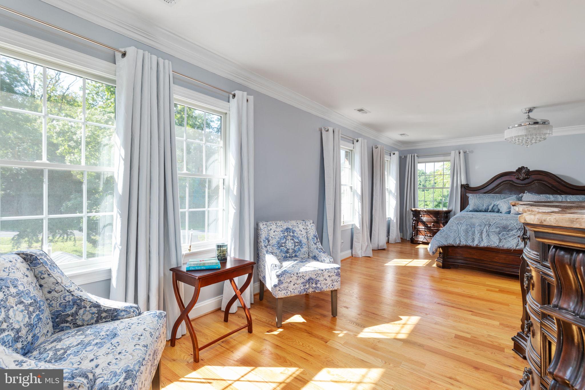 QUAKER HILL - Residential