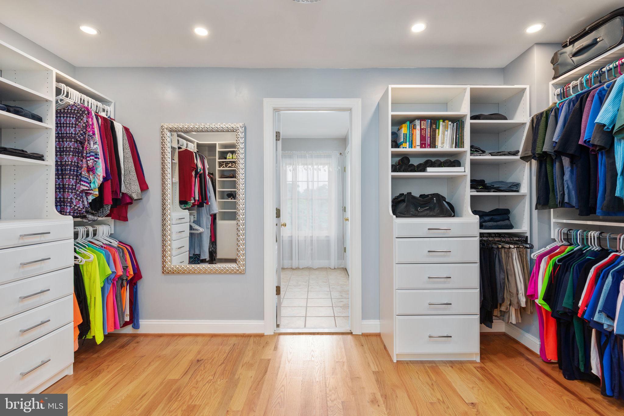 QUAKER HILL - Residential