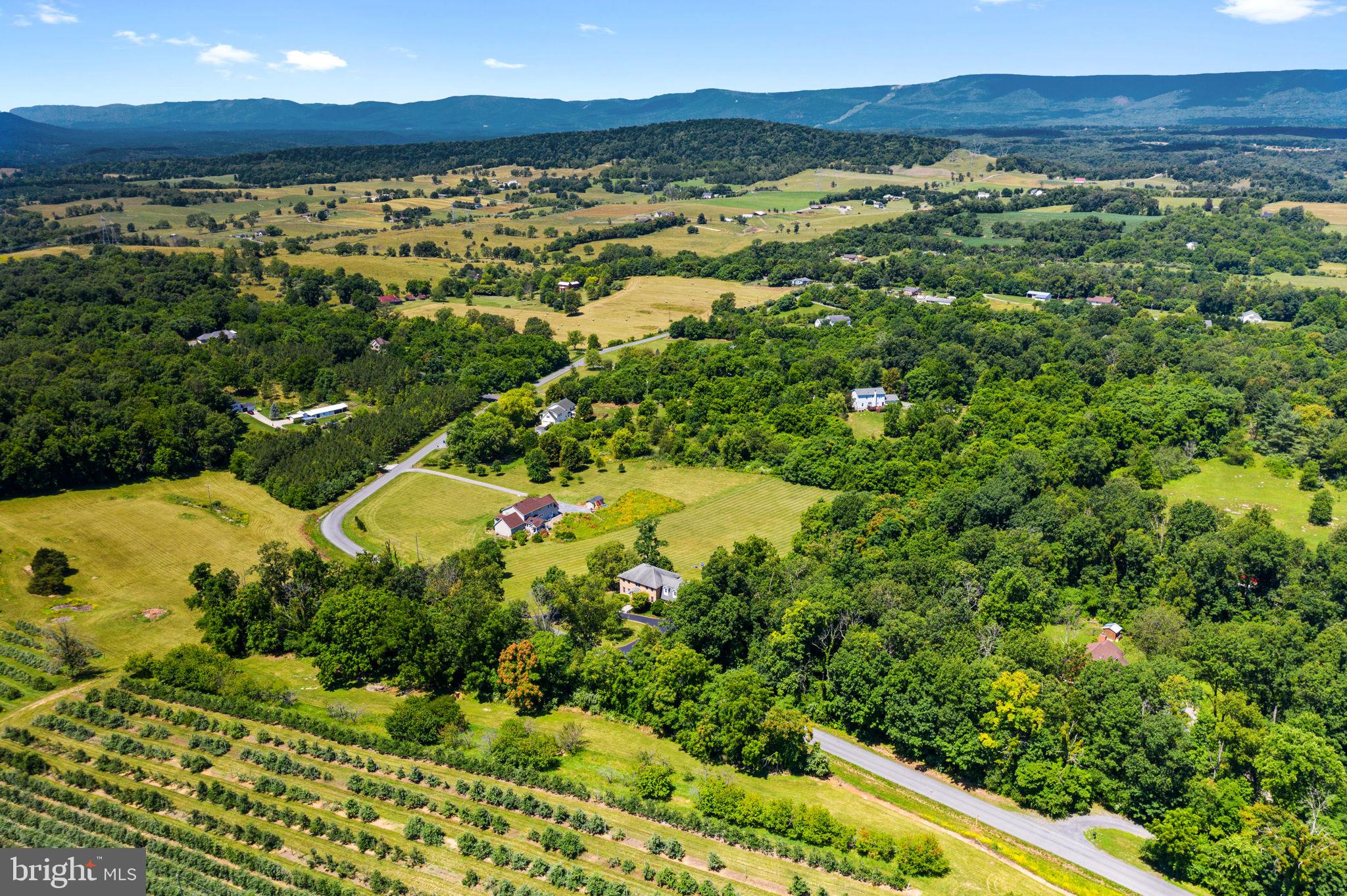 QUAKER HILL - Residential