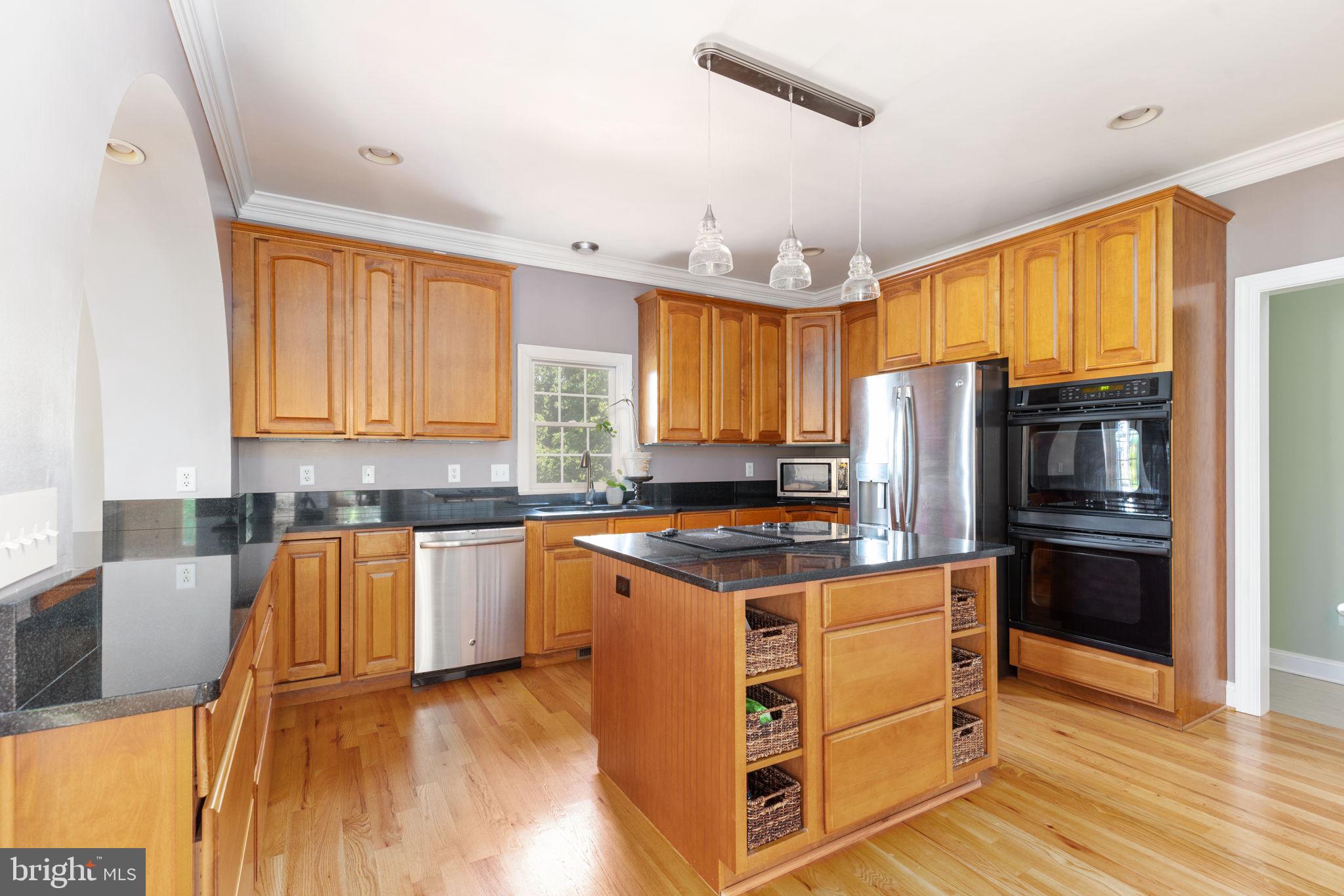 QUAKER HILL - Residential