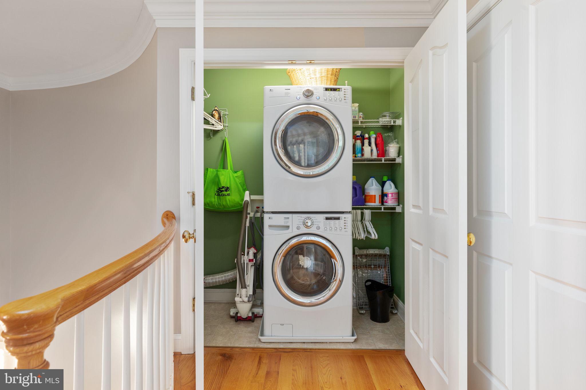 QUAKER HILL - Residential