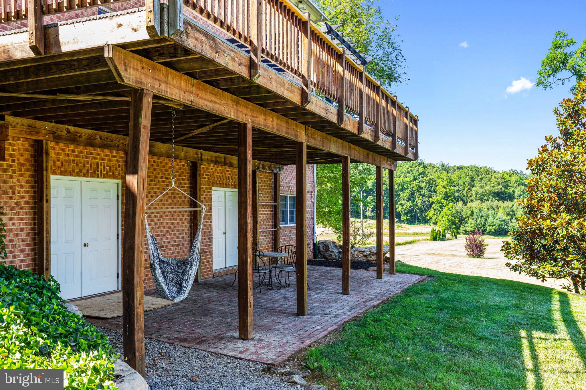 QUAKER HILL - Residential