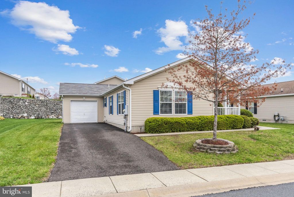 Photo of 86 Westin Road, DOUGLASSVILLE, PA 19518 (MLS # PABK2055588)