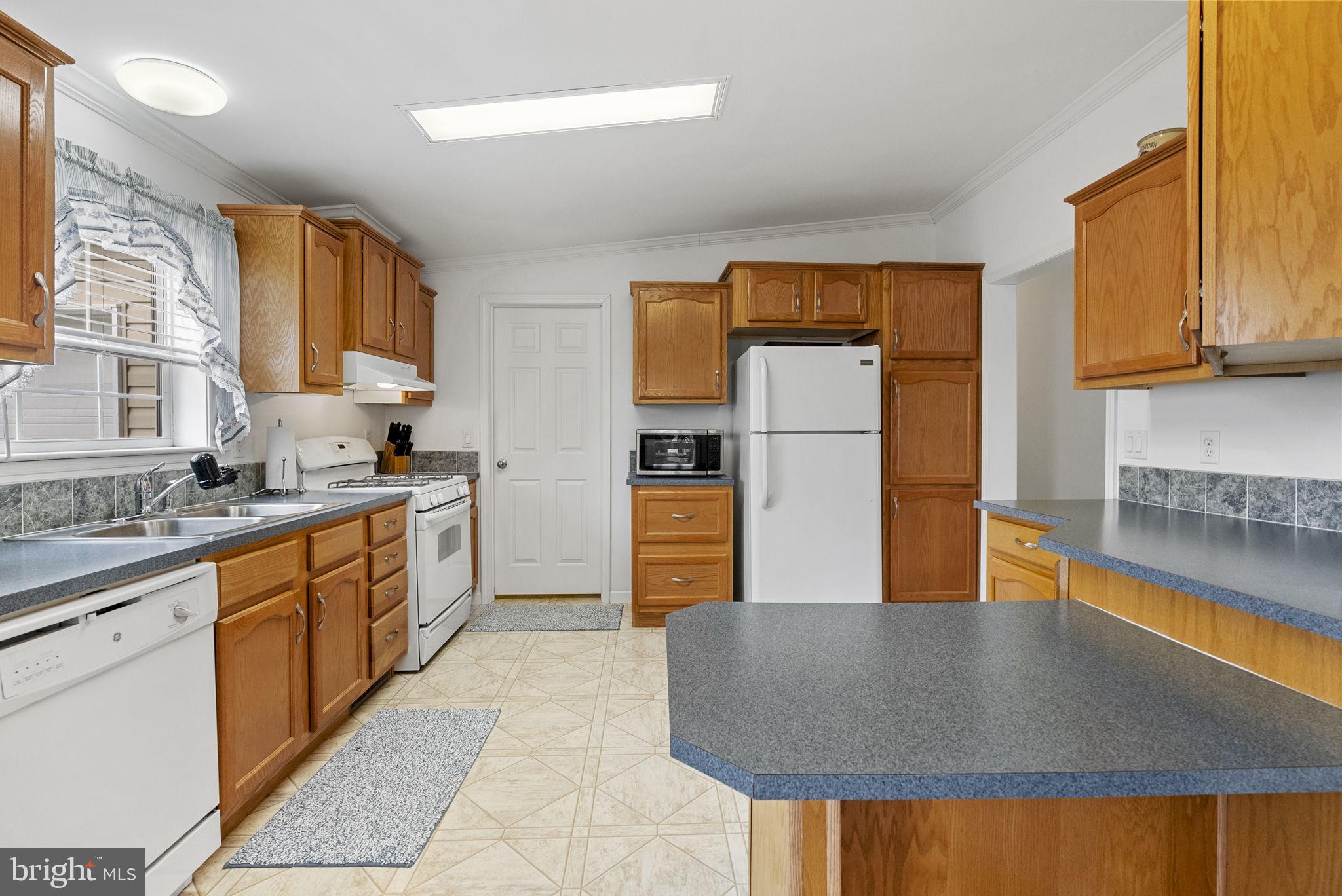 DOUGLASS VILLAGE - Residential