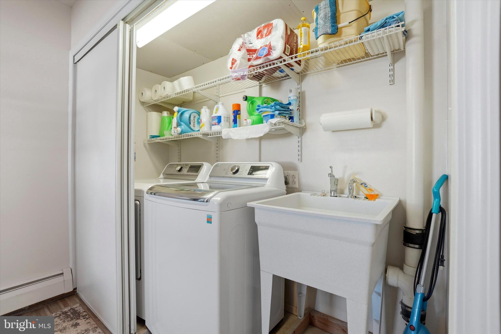 SNOWBALL GATE - Residential