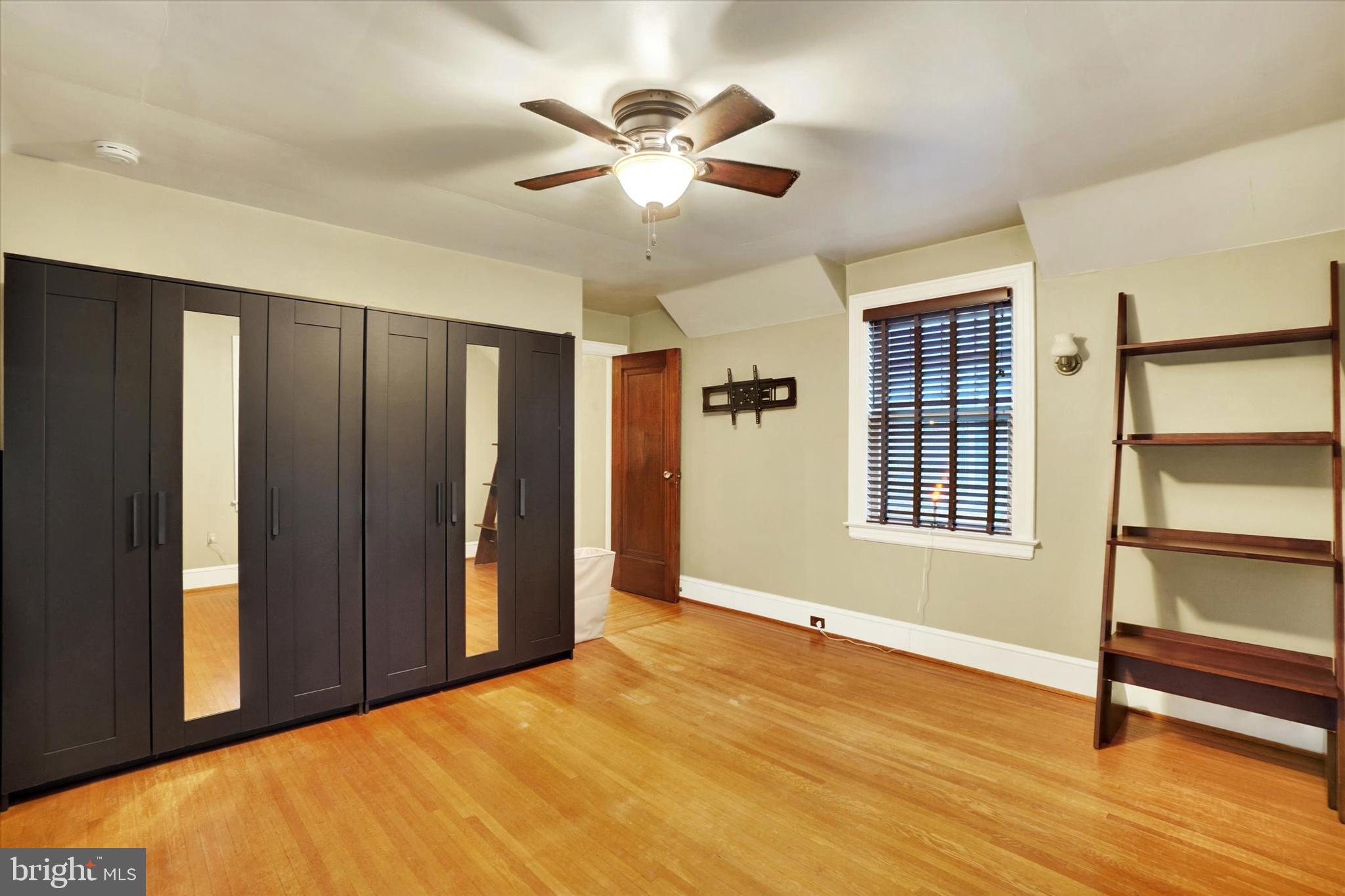 SPRINGDALE - Residential