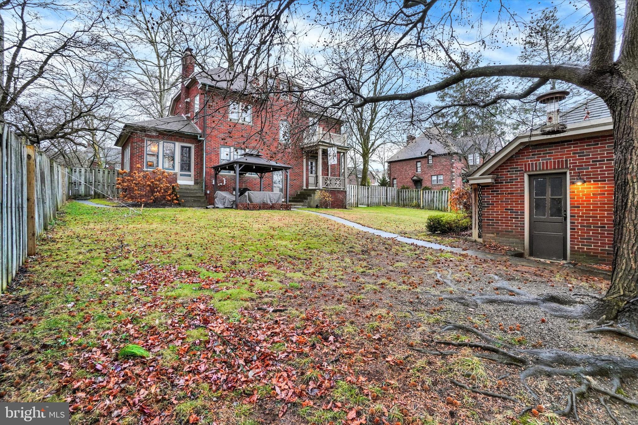 SPRINGDALE - Residential