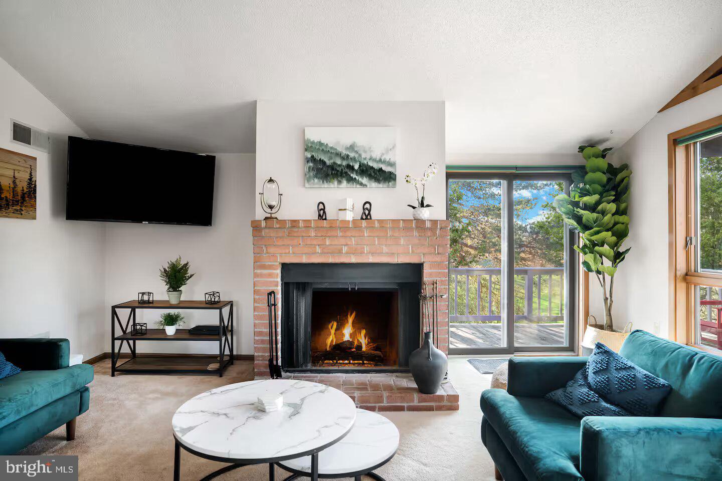 THE WOODS RESORT - Residential