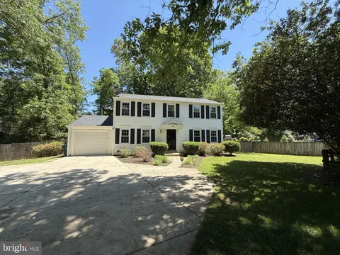 5035 Kenerson Drive, Fairfax, VA MLS: VAFX2310442